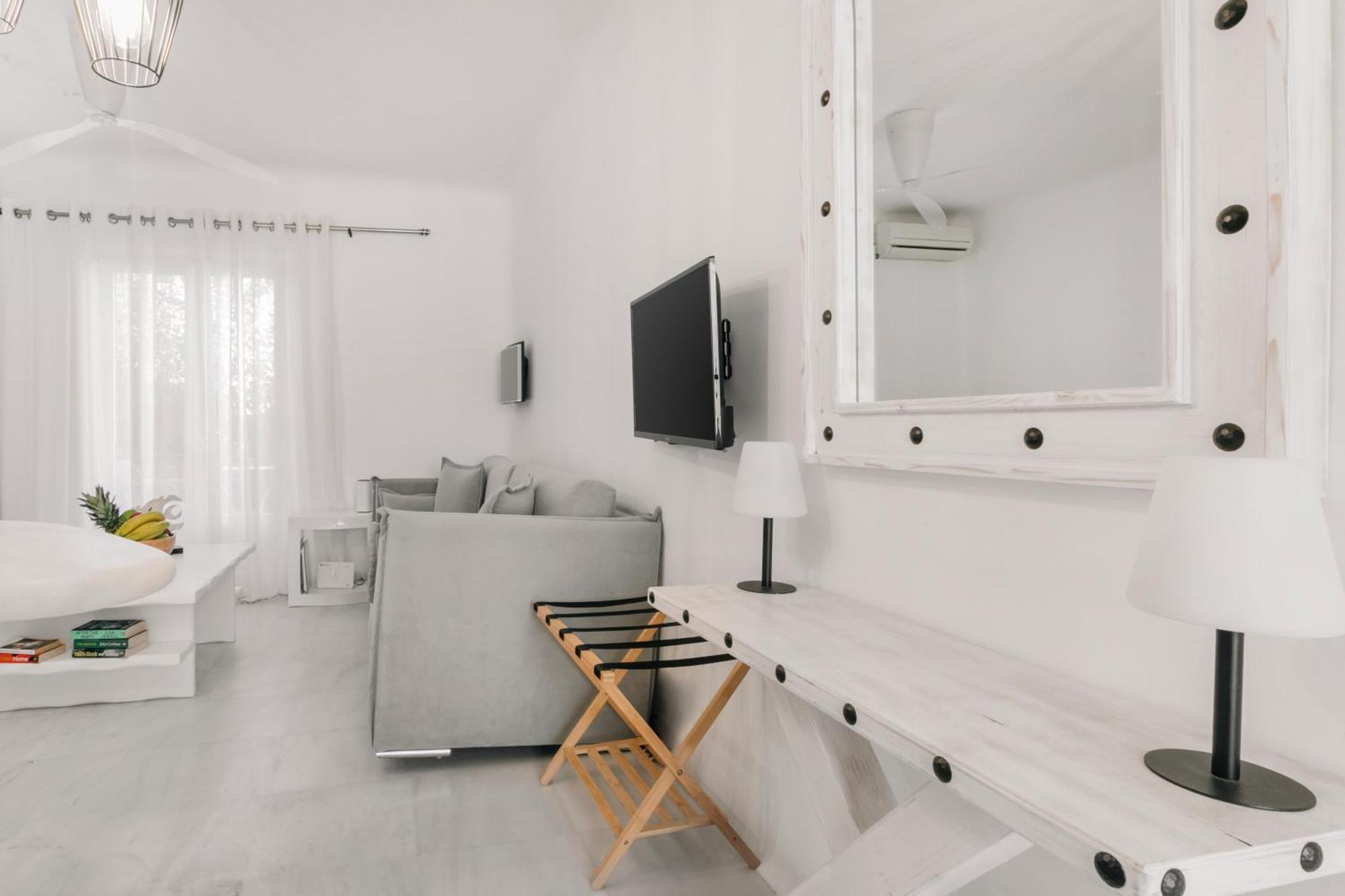 Private Town Apartments By Mykonos Eight Mykonos Town Экстерьер фото